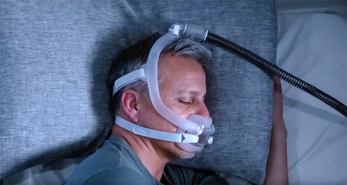 Resmed Introduces Airfit F I Its First Tube Up Full Face Cpap Mask Fashion Trendsetter