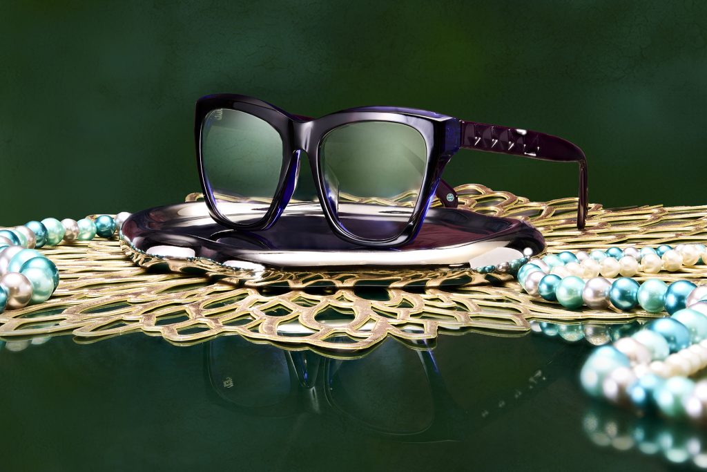 Zenni Optical's Iris Apfel - ‘Iconic Elegance’ Eyewear Collection