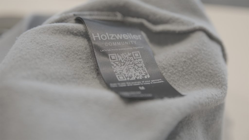 Holzweiler Partners with Kezzler & Trimco Group to Launch Digital Product Passport