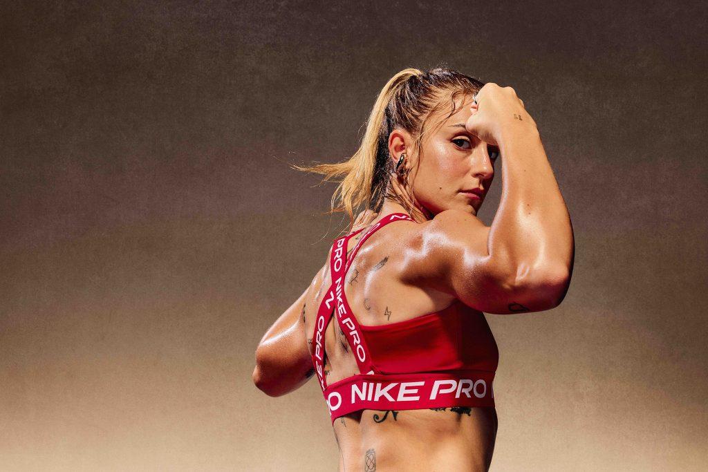 "So Win" Brand Anthem, Alexia Putellas
Alexia Putellas features in Nike's new brand anthem, "So Win," which harnesses Nike's iconic roster to encourage all athletes to block out the noise, dig in and let their hard work speak for itself.